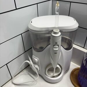 Waterpik Water flosser